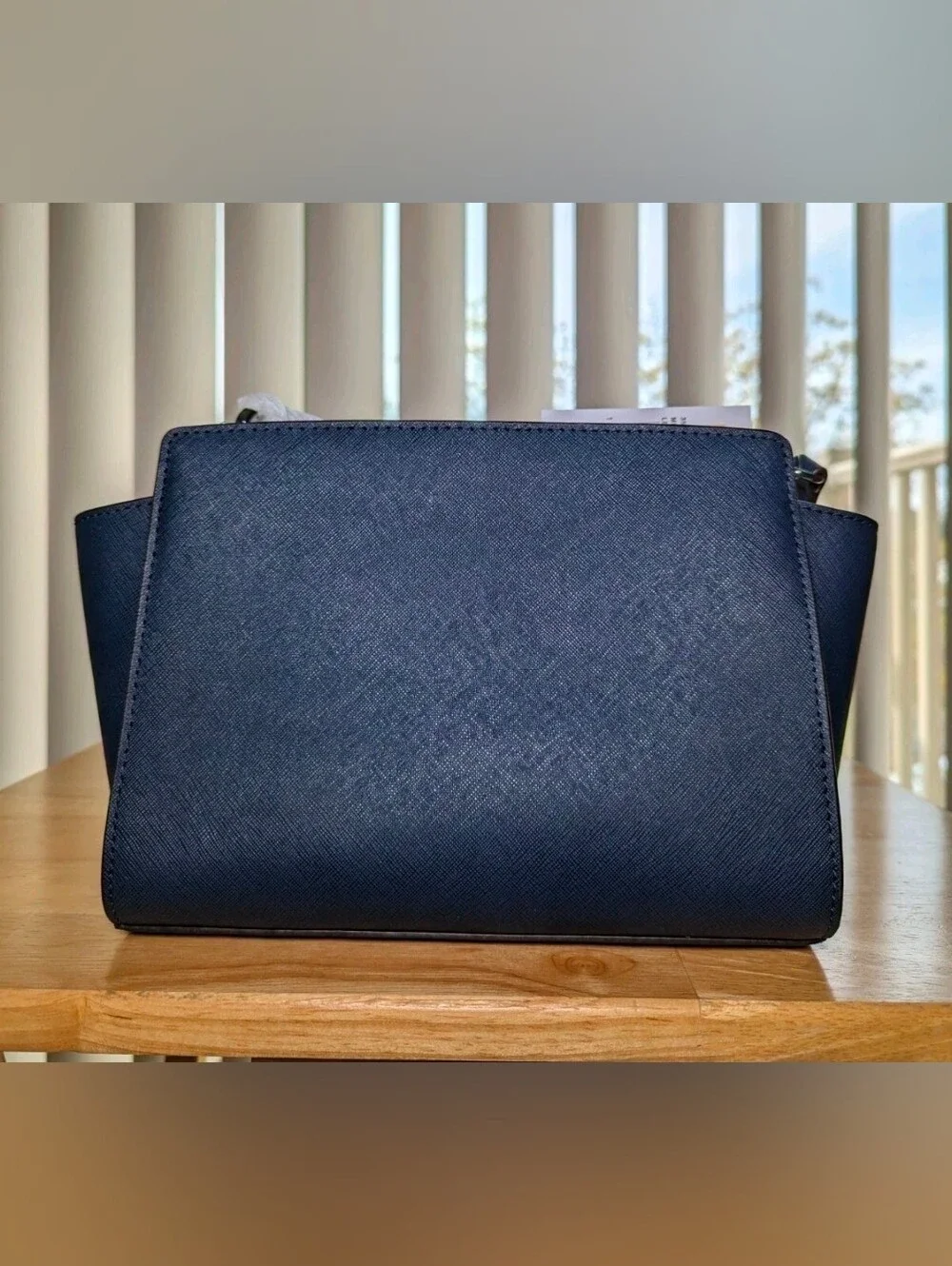 Michael Kors Selma Stud Medium Messenger Crossbody Bag NWOT